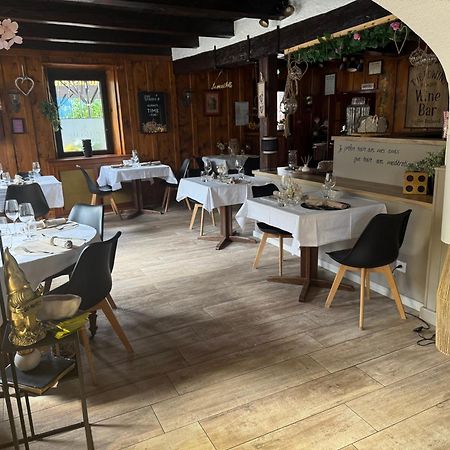 Hotel Wistub Le Passage Sainte-Marie-aux-Mines Esterno foto